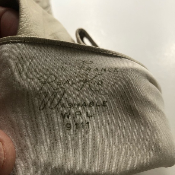 Cream Opera Length Leather Gloves - Picture 8 of 8